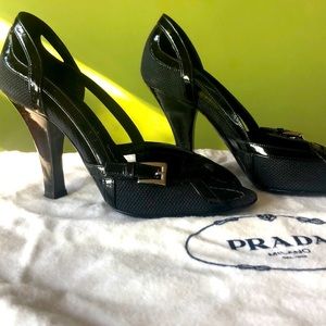 Black Authentic PRADA heels 3.5 inch Size 35.5 made in Italy Gently worn classic